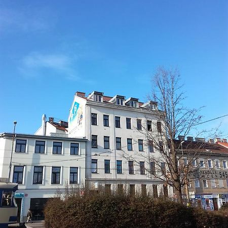 Le Petit Appartement Wina Bagian luar foto